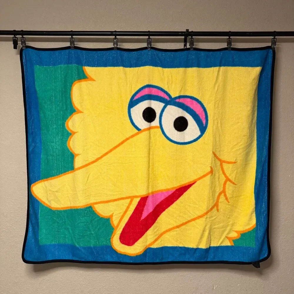 Vtg Big Bird throw blanket - Sesame Street character 80s 90s plush fleece 47x60
